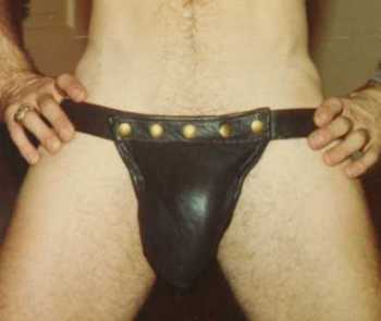 First Enclosed Pouch LeatherJock