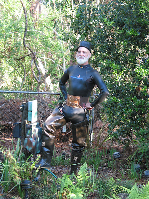 Ironman and Hodgeman in Profile