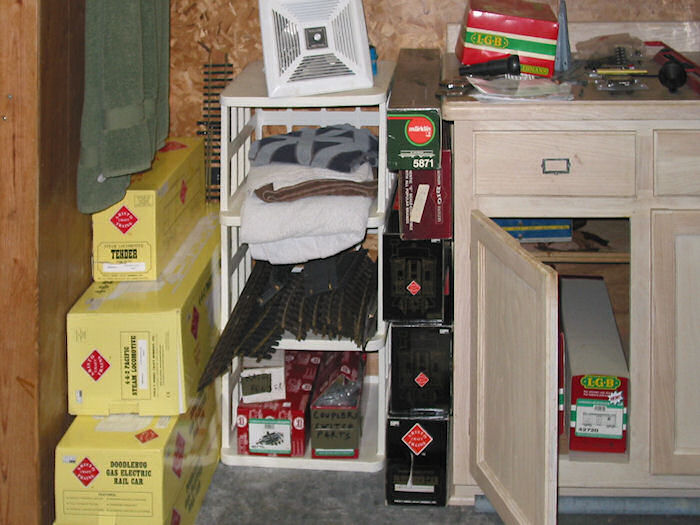 Cabinet Space Organized Somewhat